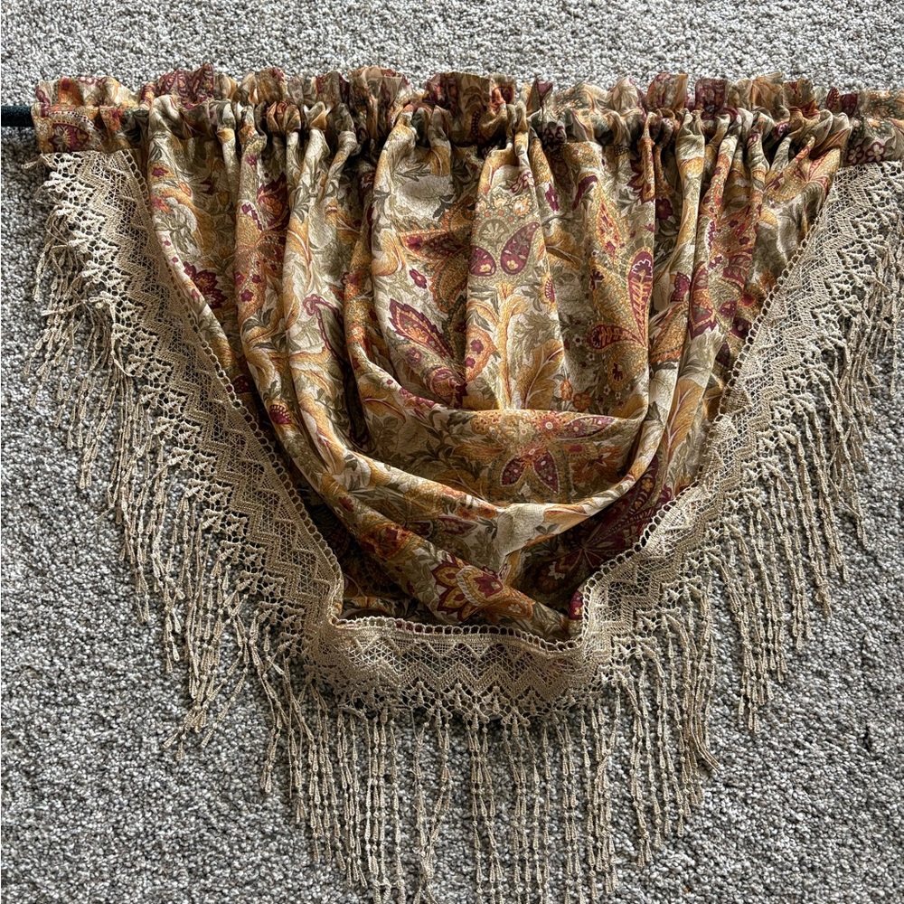 Bohemian Paisley Fringe Tapestry